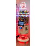 Luxury vending prize machine